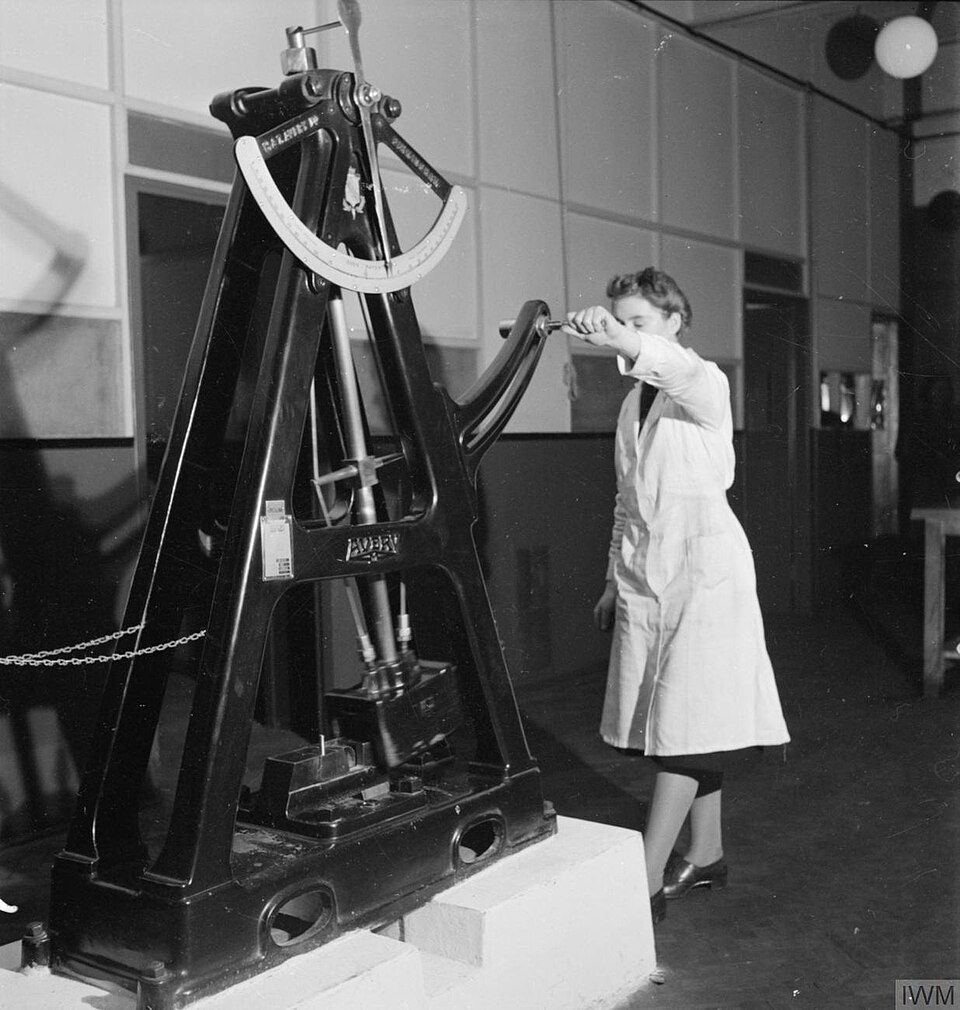 Charpy Impact Tester