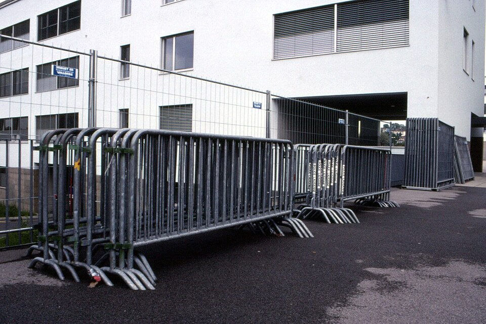 Crowd Barrier