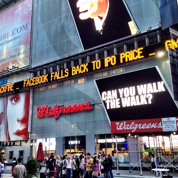 Digital Signage Display
