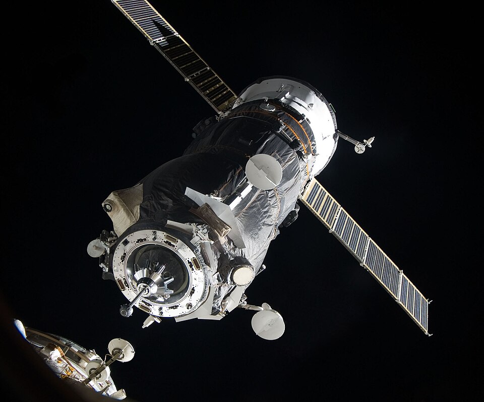Spacecraft Docking Adapter