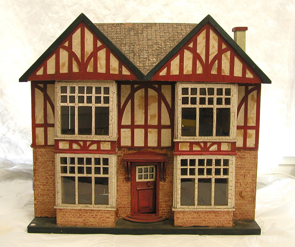 Wooden Dollhouse