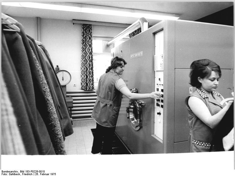 Dry Cleaning Machine