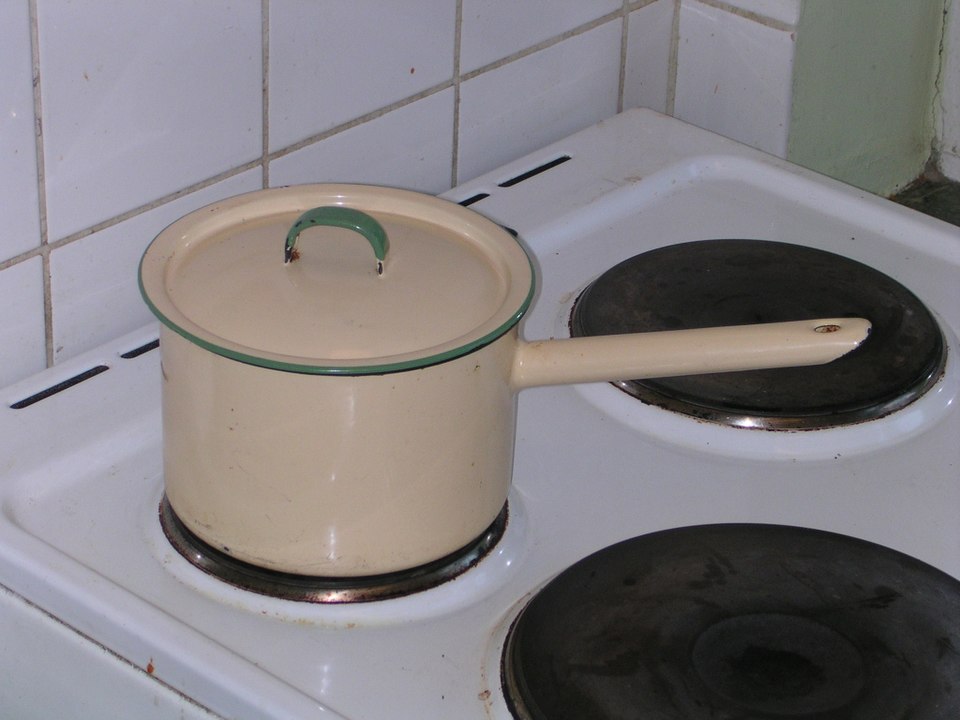 Electric Cooktop (Radiant)