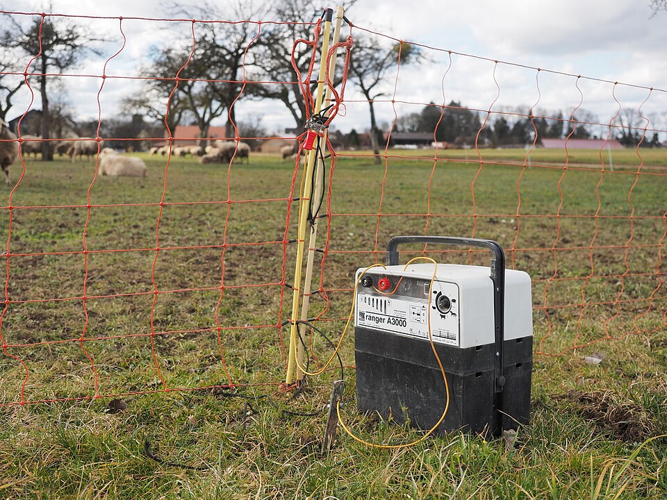 Electric Fence Energizer