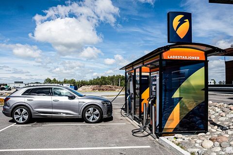 Recharge fast charging station Rygge Norway 2022.jpg
