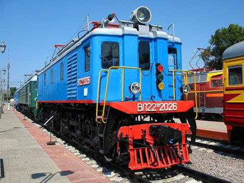 Электровоз ВЛ22м-2026 (VL22m-2026 electric locomotive).jpg