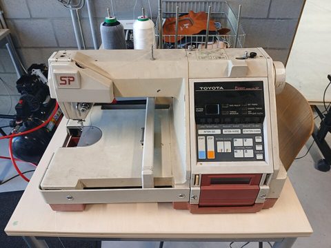 Toyota.Embroidery machine.510SP.1986.jpg