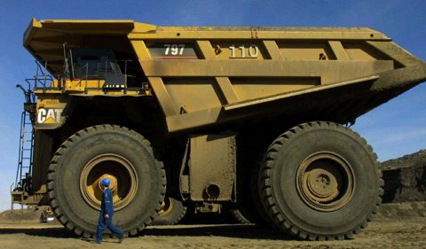 Caterpillar-797-haul-truck-the-big-mining-truck.jpg