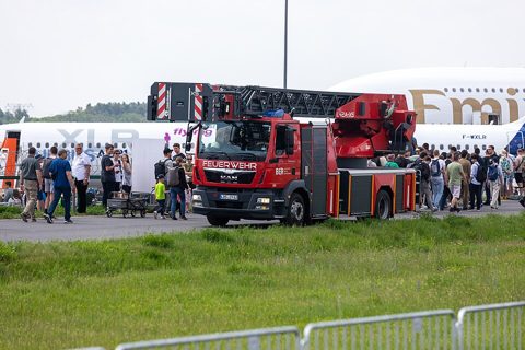 Turntable, ILA 2024, Schoenefeld (ILA44437).jpg