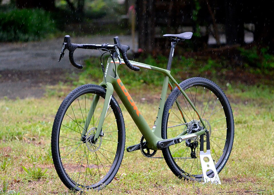 Gravel Bike