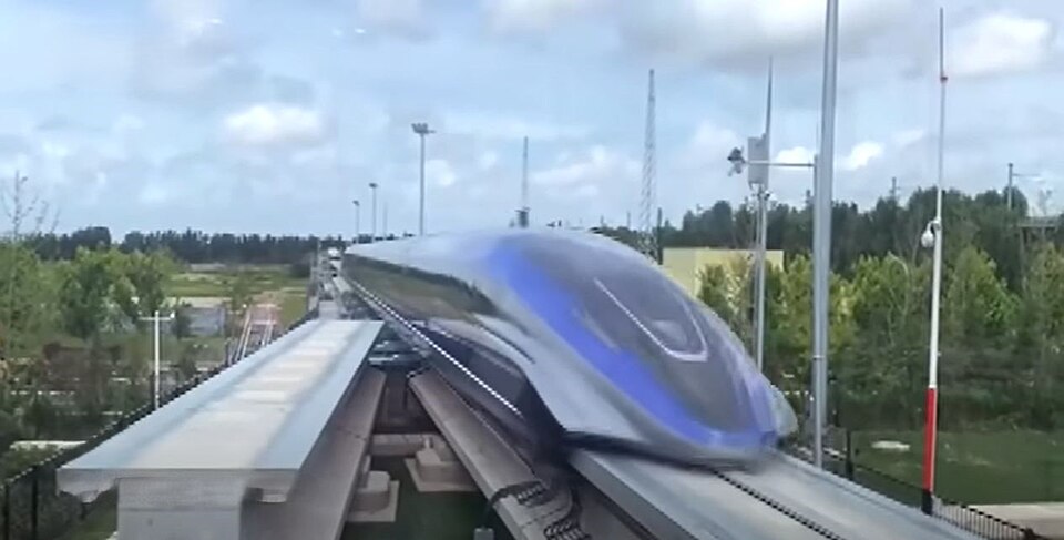 Maglev Trainset