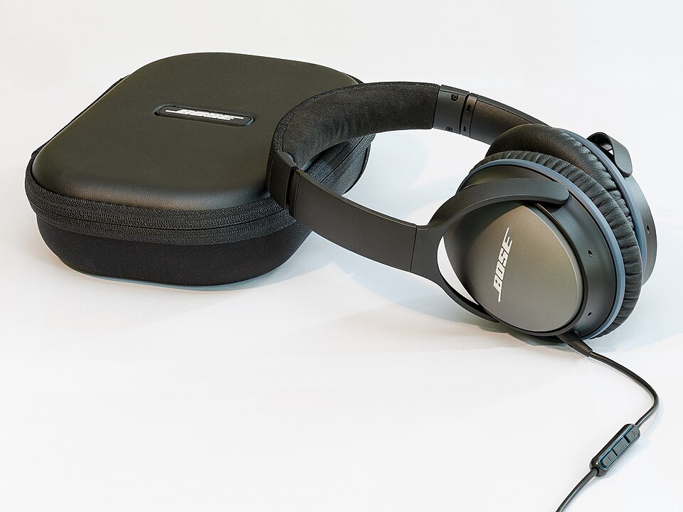 Noise-Cancelling Headphones
