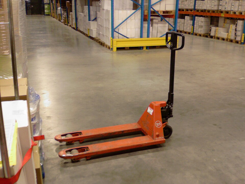 Electric Pallet Stacker