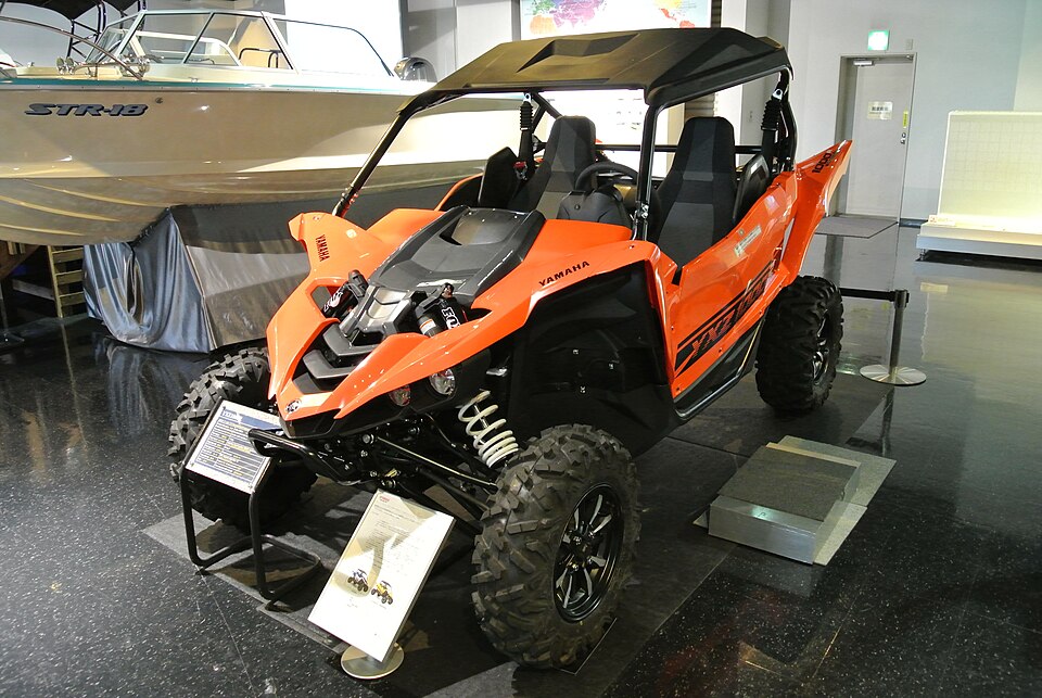 Side-by-Side UTV