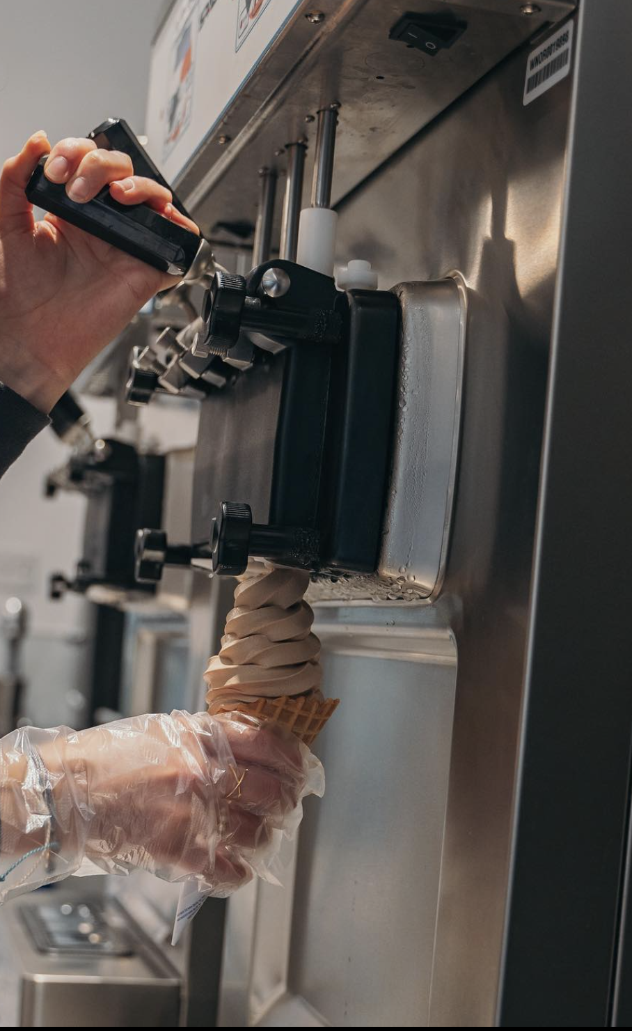 Soft Serve Ice Cream Machine