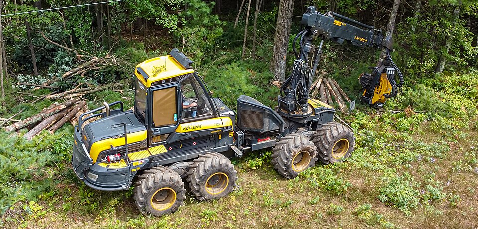 Compact Street Sweeper