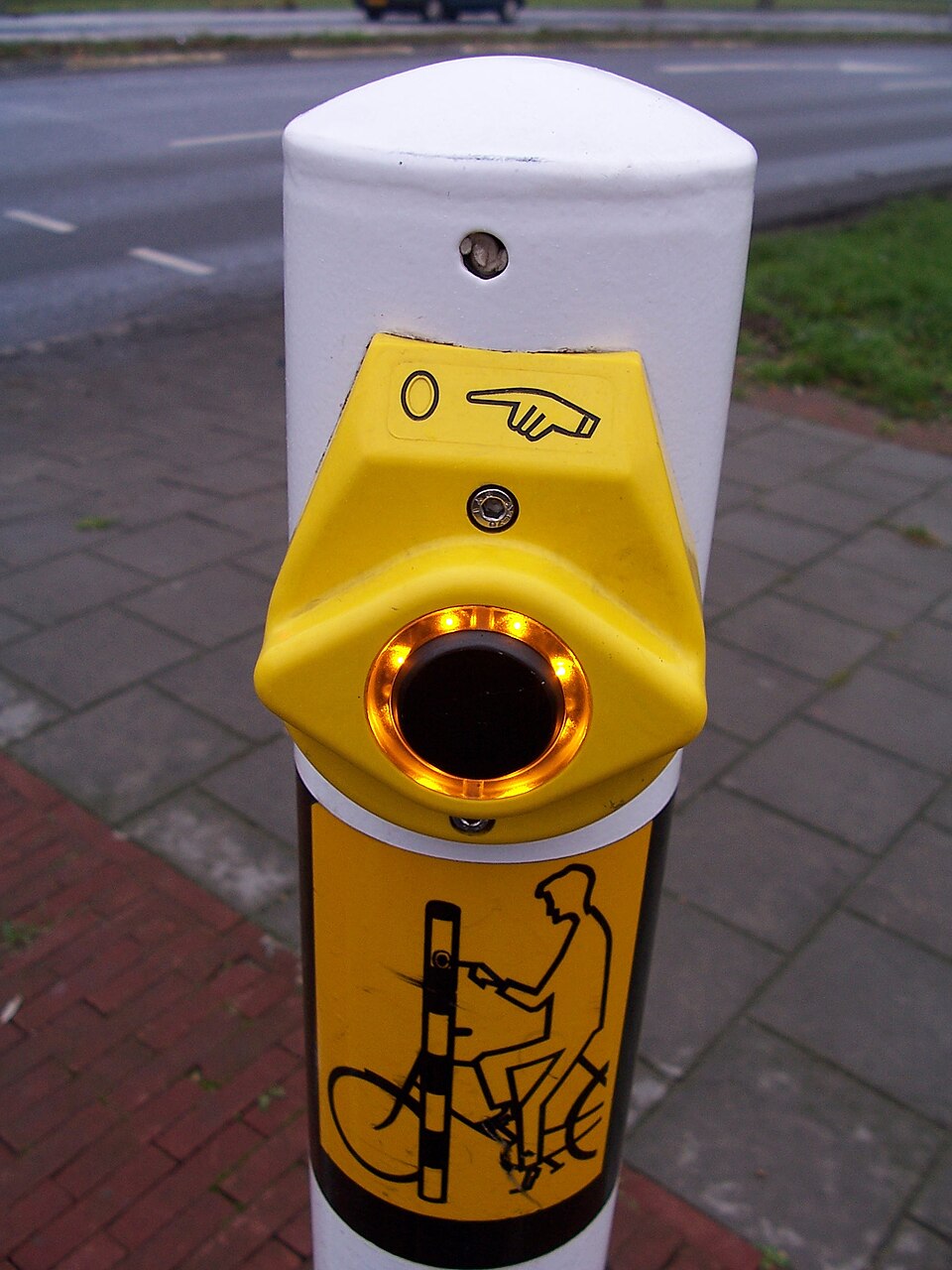 Switch & Crossing Tamper