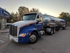 Fuel Tanker Truck: Articulated tanker for transporting gasoline and diesel to filling stations