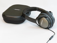 Noise-Cancelling Headphones