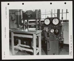 Rubber Vulcanizing Press: Heated platen press that cures molded rubber parts under pressure