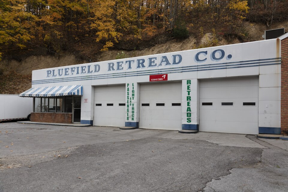 Tire Retreading System