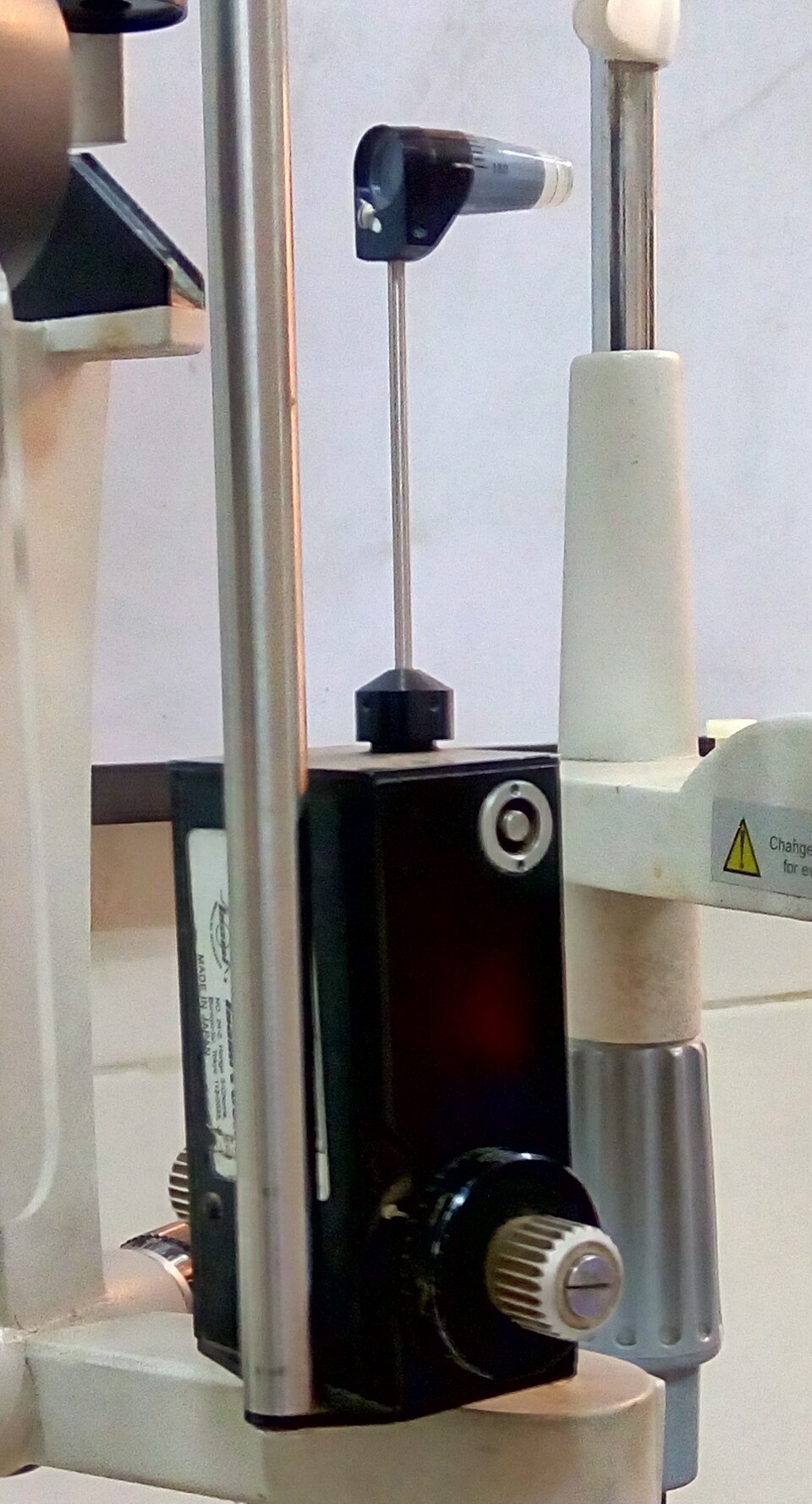 Ophthalmic Tonometer