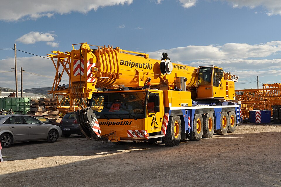Truck-Mounted Crane