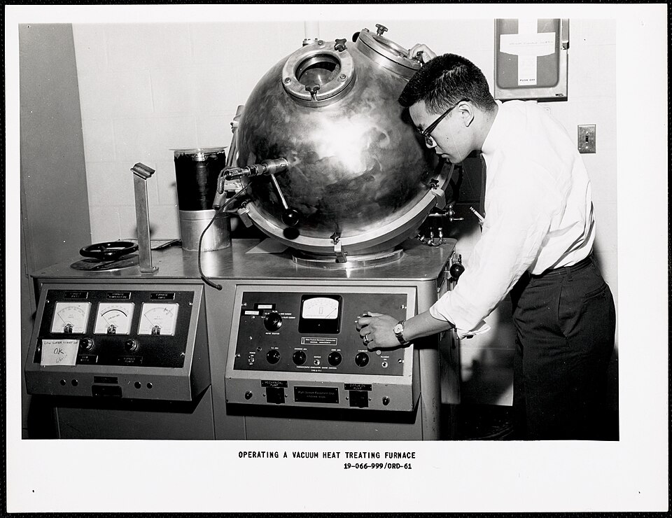 Vacuum Furnace