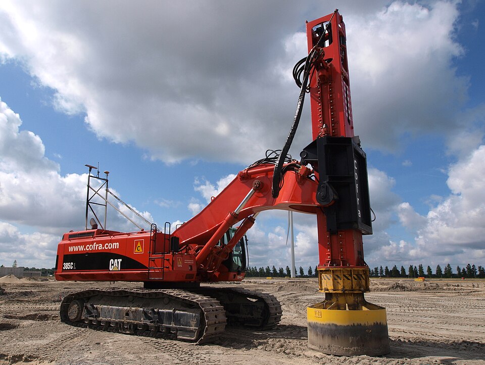 Vibratory Pile Hammer